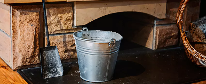 Clean The Fireplace Mantle And Hearth in Southaven, Mississippi